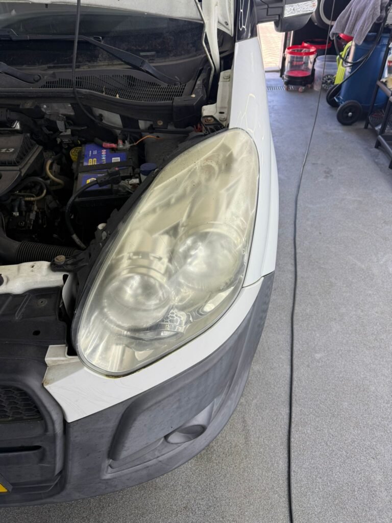 Koplamp Deep Detailing