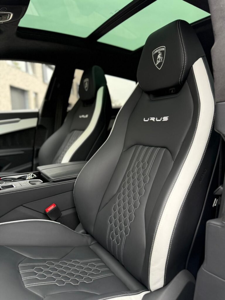 Lamborghini Urus Interieur Wit